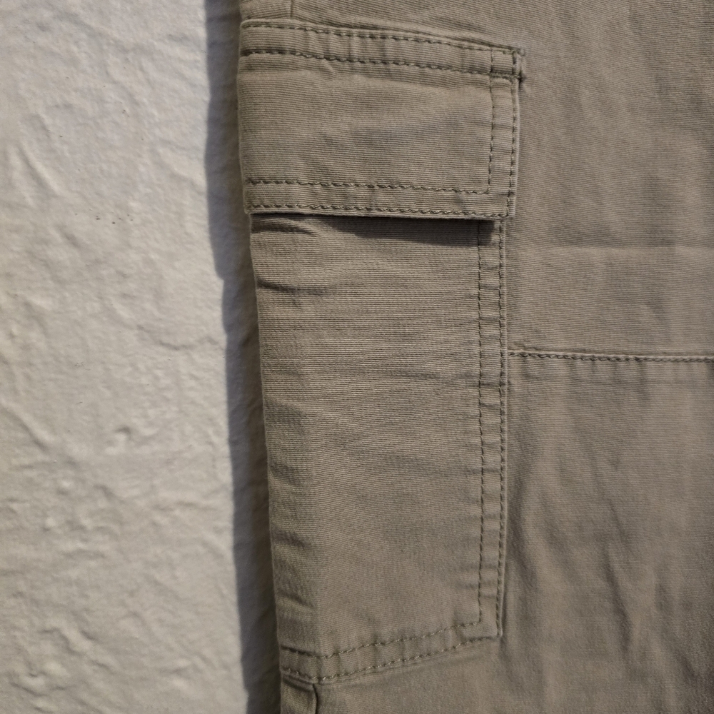 BANANA REPUBLIC Martin Fit Khaki Cargo Pants Gorpcore Casual Bottoms Size 0 - Picture 7 of 16
